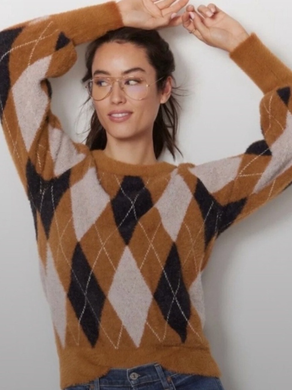 NWOT EVEREVE Brown and Black Fuzzy Argyle Sweater